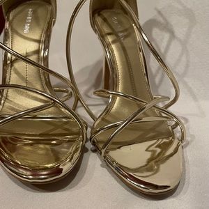 Gold Gianni Bini Heels